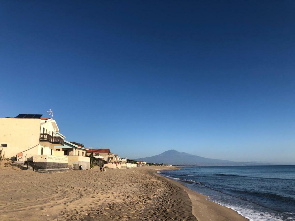 Paradiso Fronte Mare Villa Agnone Bagni Exterior photo